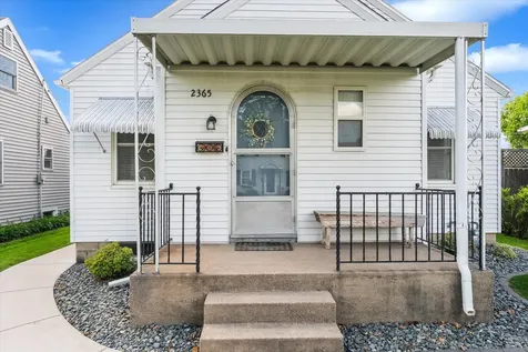 2365 30TH Street Moline IL 61265