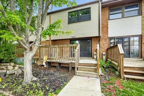 7640 Cork Avenue Justice IL 60458