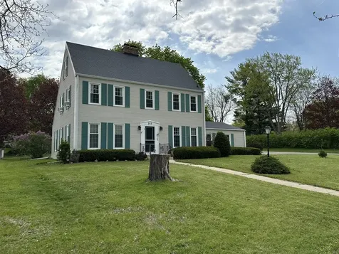 253 Park Crest Drive Freeport IL 61032