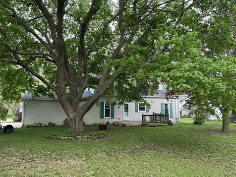 253 Park Crest Drive Freeport IL 61032