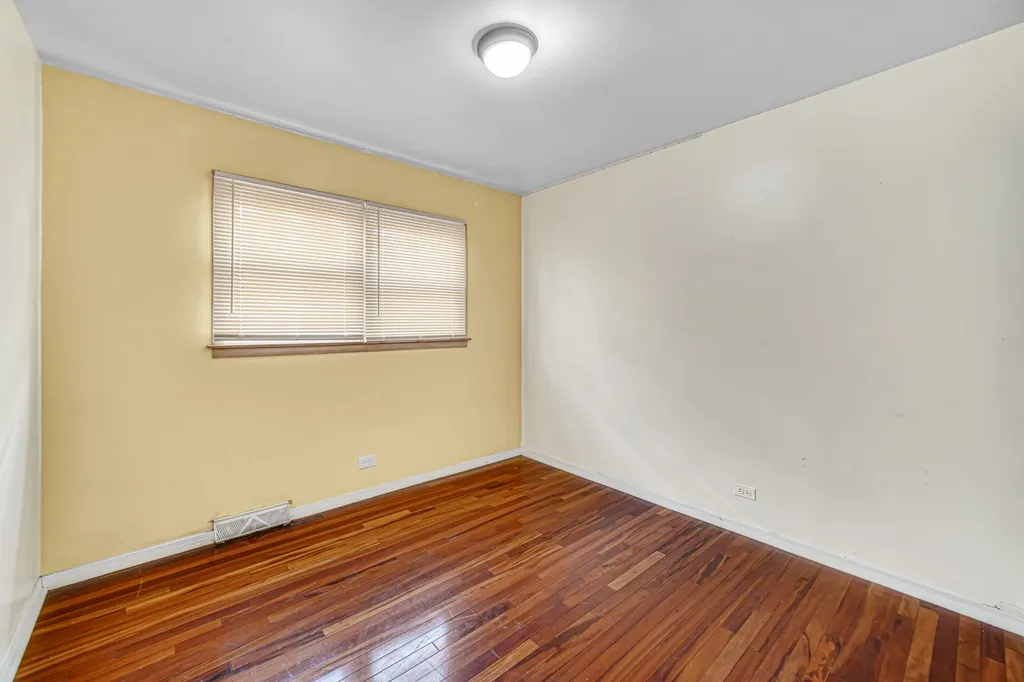 3210 North Narragansett Avenue Chicago IL 60634