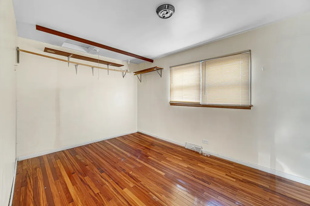 3210 North Narragansett Avenue Chicago IL 60634