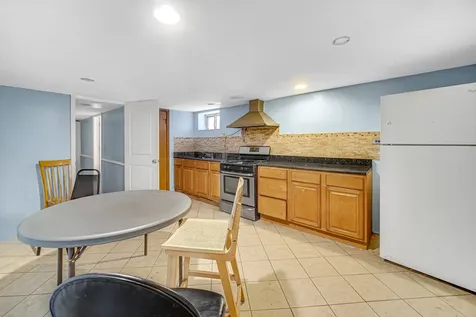 3210 North Narragansett Avenue Chicago IL 60634