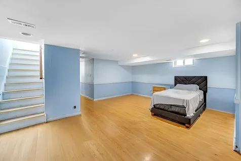 3210 North Narragansett Avenue Chicago IL 60634
