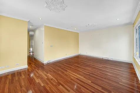 3210 North Narragansett Avenue Chicago IL 60634