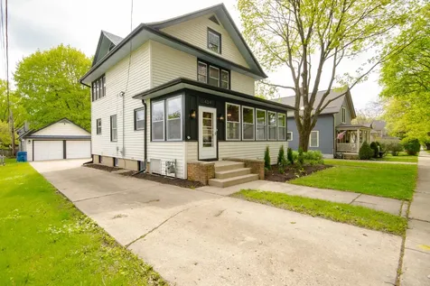409 South 3rd Street West Dundee IL 60118