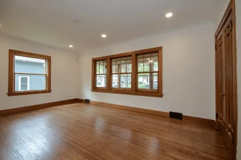409 South 3rd Street West Dundee IL 60118