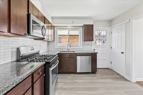 3304 Wilcox Avenue Bellwood IL 60104