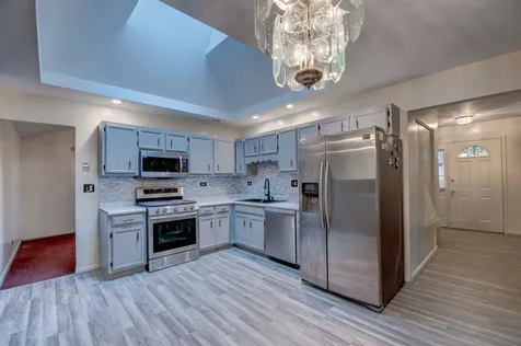 4235 187TH Place Country Club Hills IL 60478