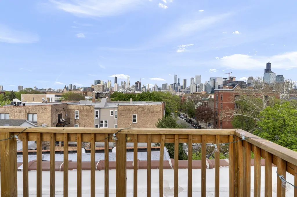 1460 West Ohio Street Chicago IL 60642