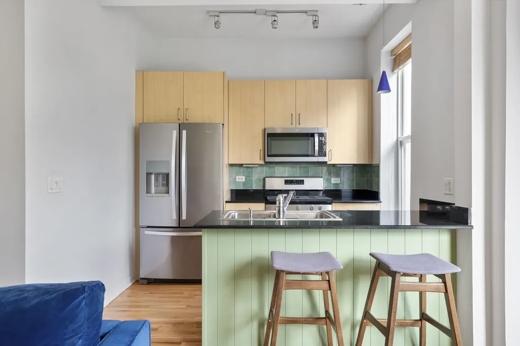 1460 West Ohio Street Chicago IL 60642