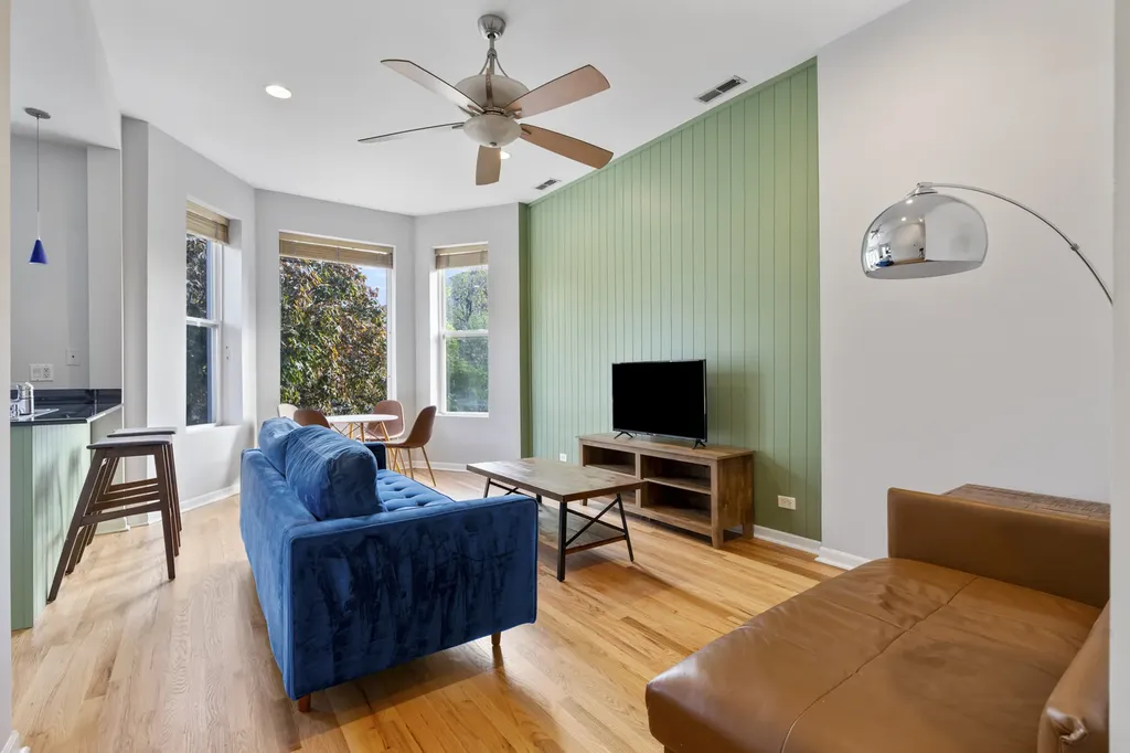 1460 West Ohio Street Chicago IL 60642