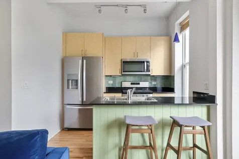 1460 West Ohio Street Chicago IL 60642