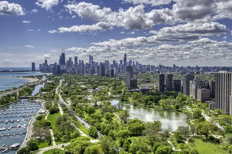 2800 North Lake Shore Drive Chicago IL 60657