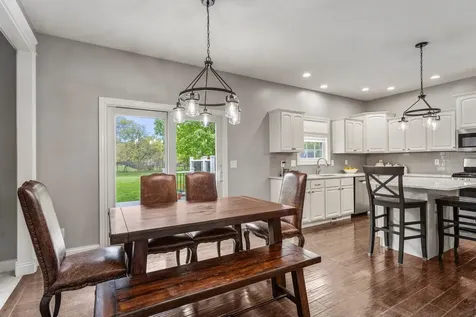 1308 Woodberry Drive Mahomet IL 61853