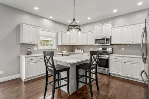 1308 Woodberry Drive Mahomet IL 61853