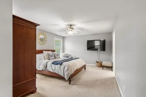 1308 Woodberry Drive Mahomet IL 61853