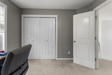 1308 Woodberry Drive Mahomet IL 61853