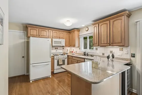 2079 Lawson Boulevard Gurnee IL 60031