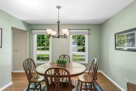 2079 Lawson Boulevard Gurnee IL 60031