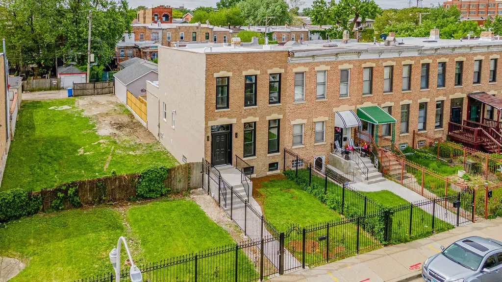 2417-19 West Flournoy Street Chicago IL 60612