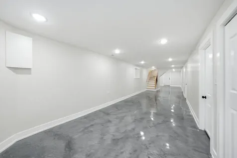 6824 South Wood Street Chicago IL 60636