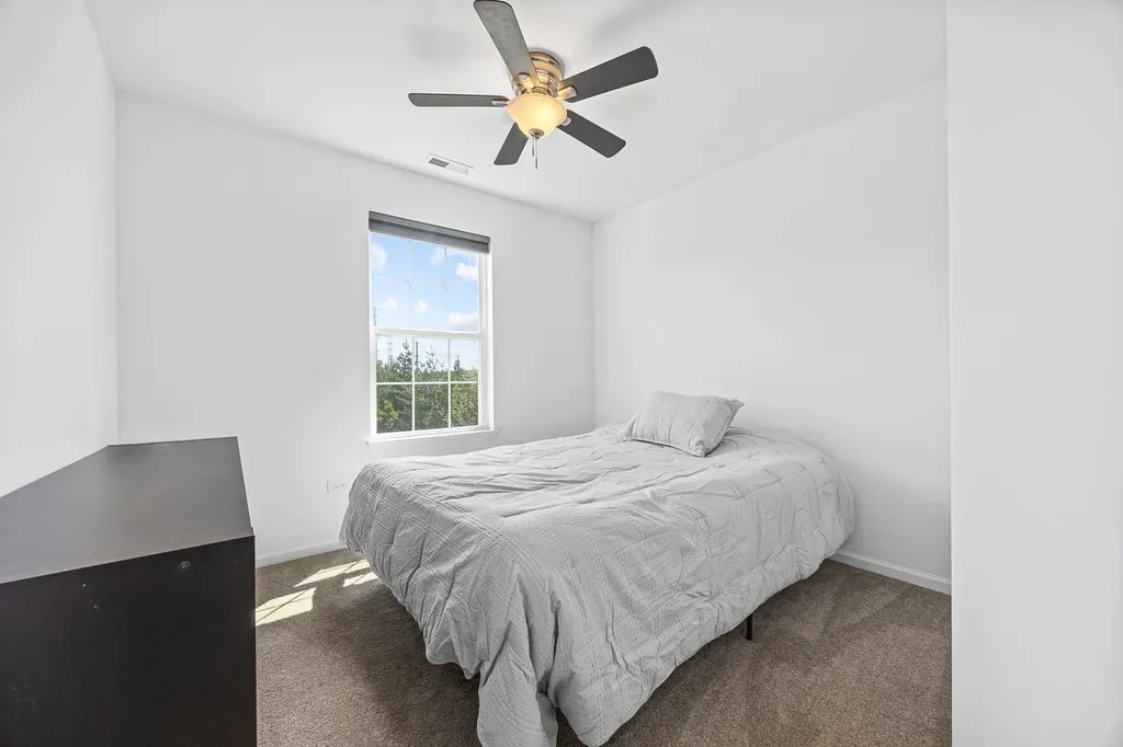 4467 Monroe Court Naperville IL 60564