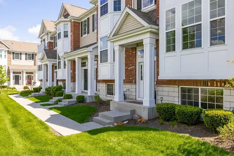 4467 Monroe Court Naperville IL 60564
