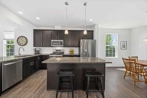 4467 Monroe Court Naperville IL 60564