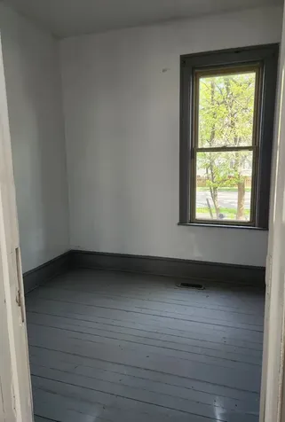 10305 South Avenue J Chicago IL 60617