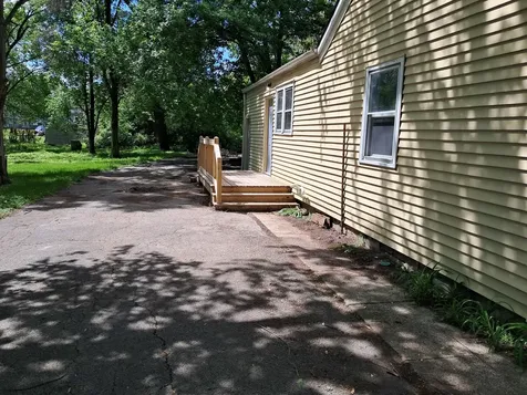 21 Wilson Avenue Joliet IL 60433