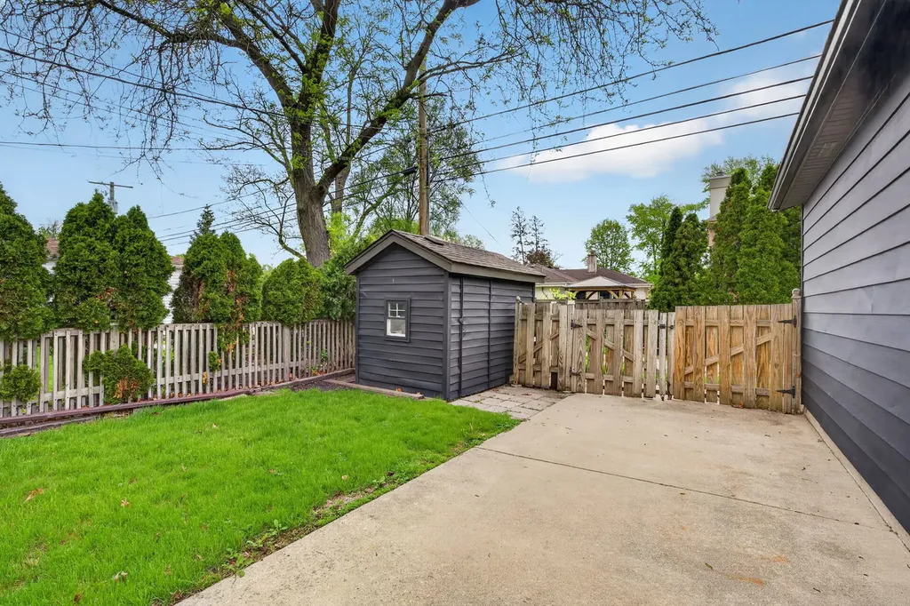 311 North Home Avenue Park Ridge IL 60068