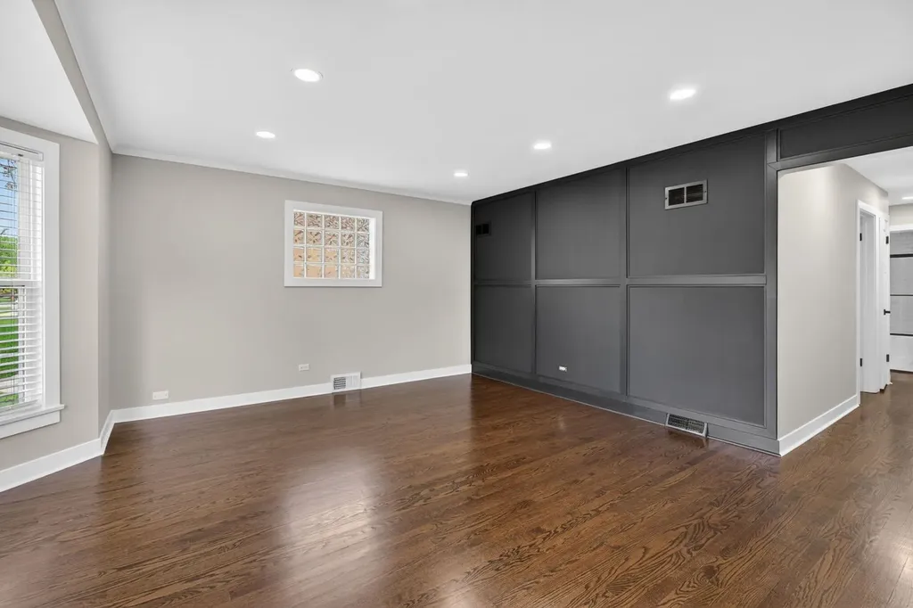 311 North Home Avenue Park Ridge IL 60068
