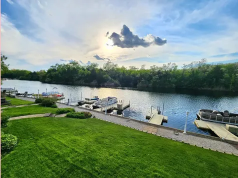 226 Harbor Landing Braidwood IL 60408