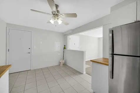 8636 Grand Avenue River Grove IL 60171