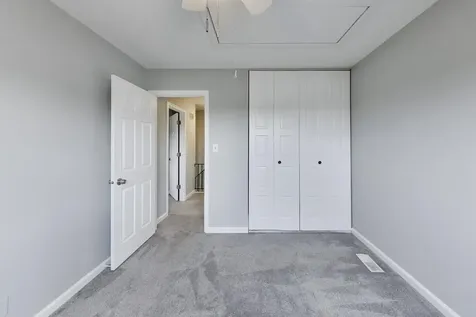 1536 Cornell Circle Hoffman Estates IL 60169