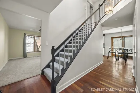 535 Chester Court Aurora IL 60504