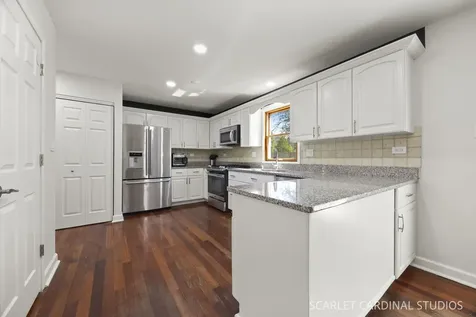 535 Chester Court Aurora IL 60504