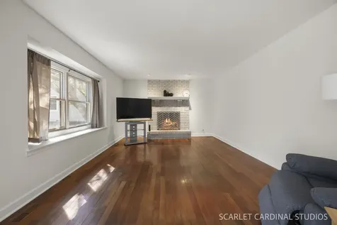 535 Chester Court Aurora IL 60504
