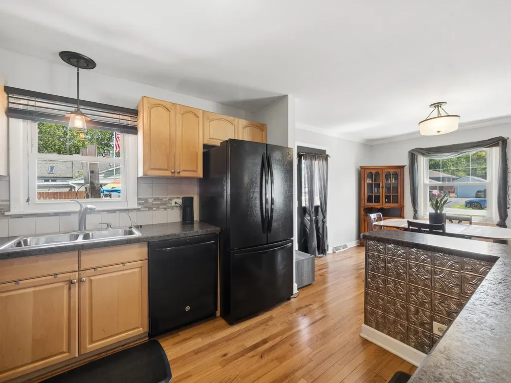 4006 Liberty Boulevard Westmont IL 60559