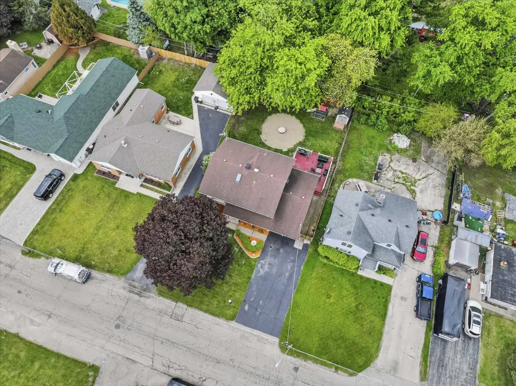 912 David Street Antioch IL 60002