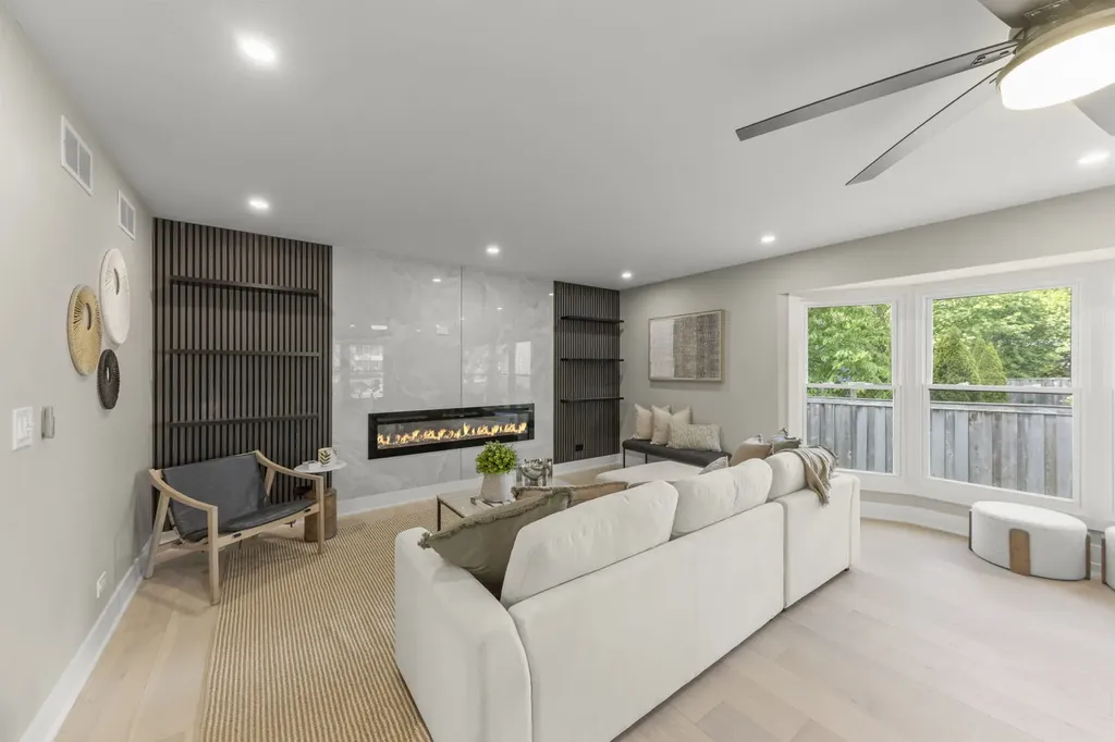 625 Edward Road Naperville IL 60540