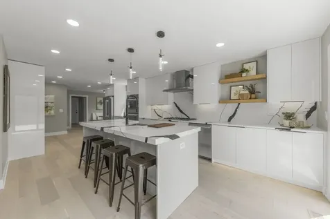 625 Edward Road Naperville IL 60540