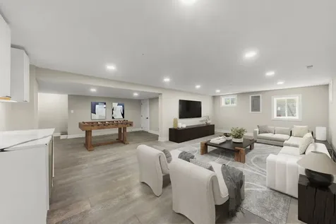 625 Edward Road Naperville IL 60540