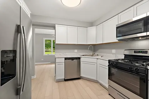 16324 Brementowne Drive Tinley Park IL 60477