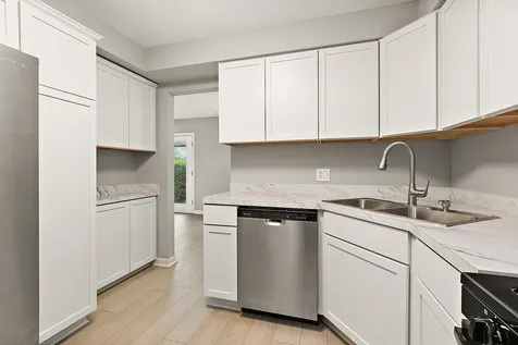 16324 Brementowne Drive Tinley Park IL 60477