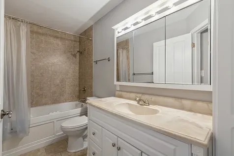 16324 Brementowne Drive Tinley Park IL 60477