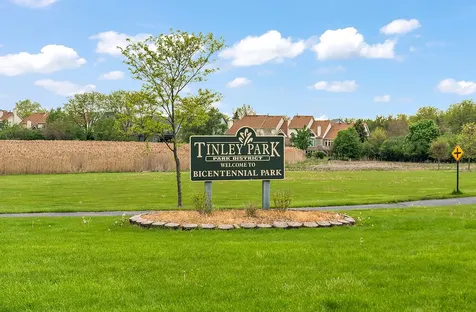 16324 Brementowne Drive Tinley Park IL 60477