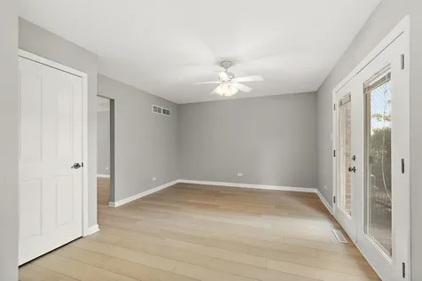 16324 Brementowne Drive Tinley Park IL 60477
