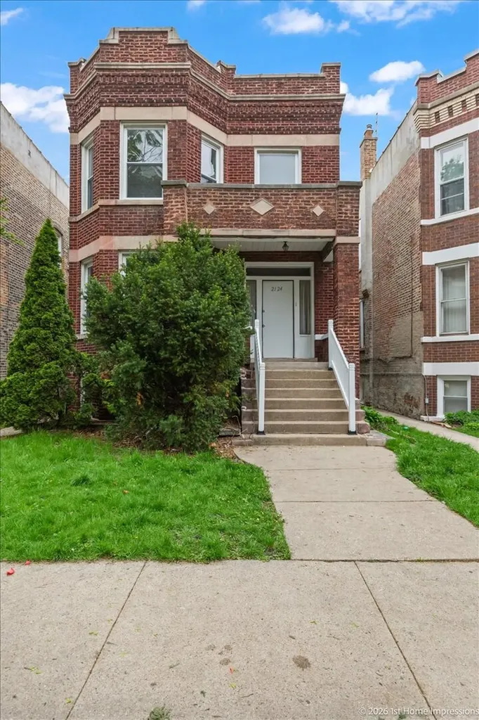 2124 Harvey Avenue Berwyn IL 60402